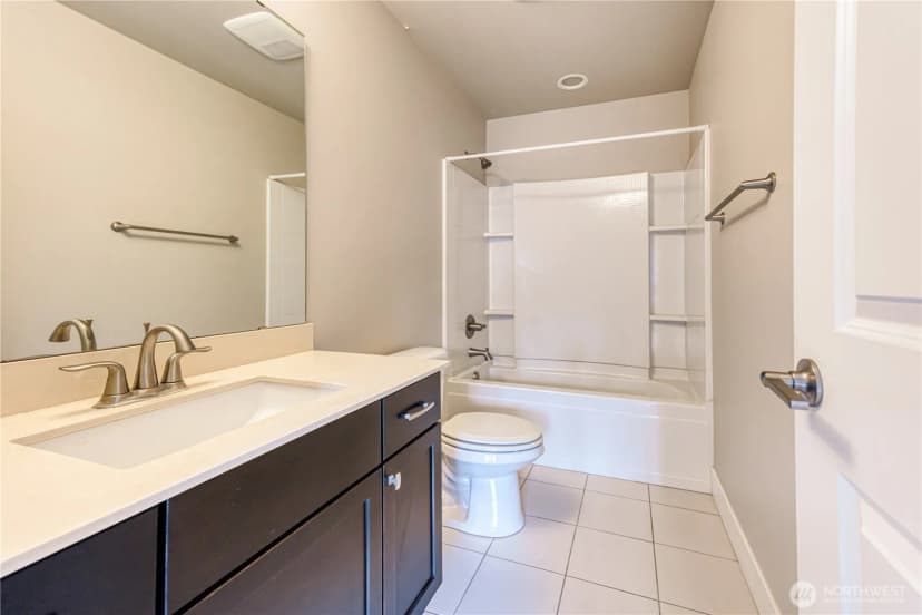 Property photo for 13424 Little Bear Creek Place, Woodinville photo 28