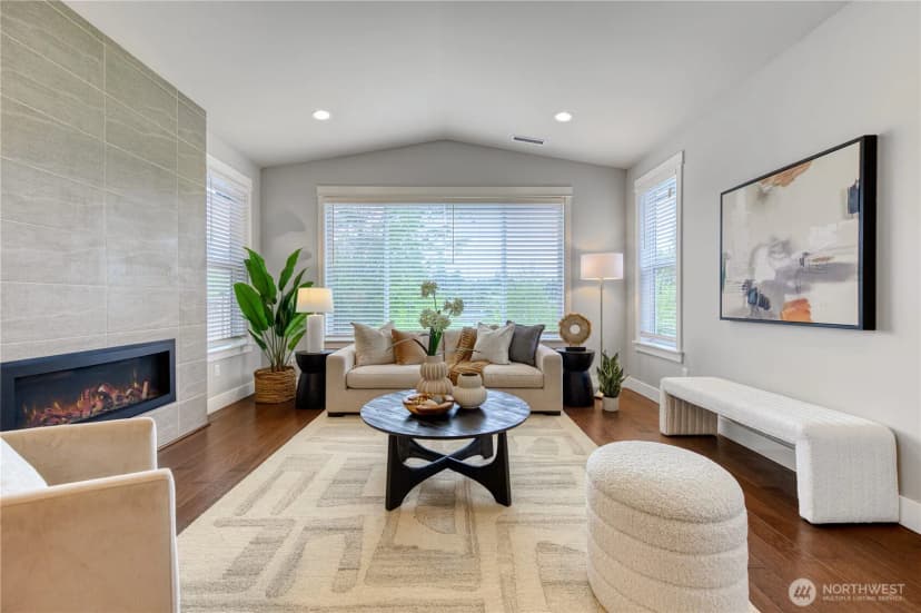 Property photo for 13424 Little Bear Creek Place, Woodinville photo 12