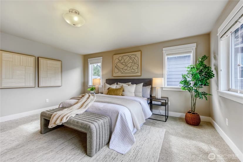 Property photo for 13424 Little Bear Creek Place, Woodinville photo 18