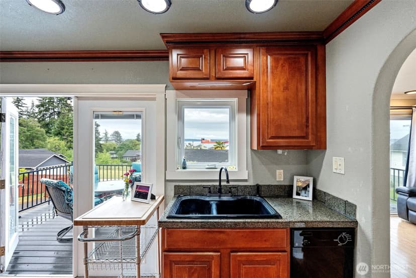 Property photo for 8016 E Daniels Loop, Port Orchard photo 9