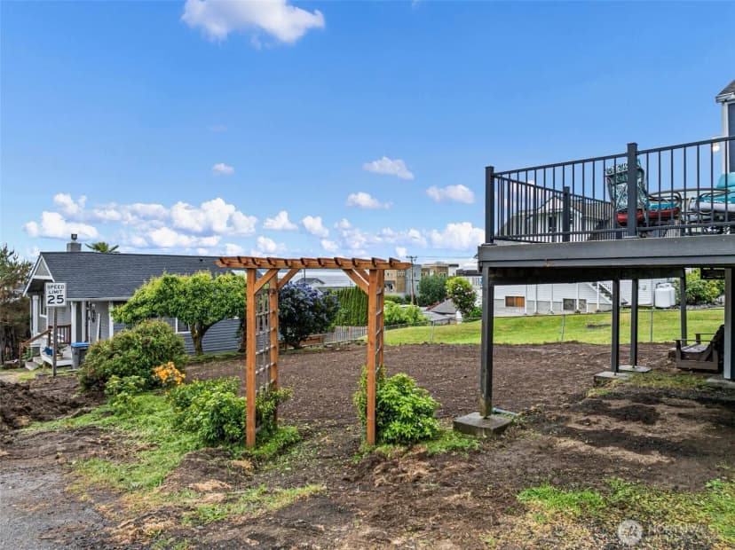 Property photo for 8016 E Daniels Loop, Port Orchard photo 26