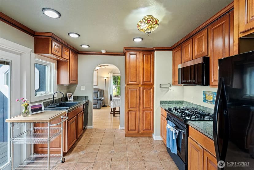 Property photo for 8016 E Daniels Loop, Port Orchard photo 8