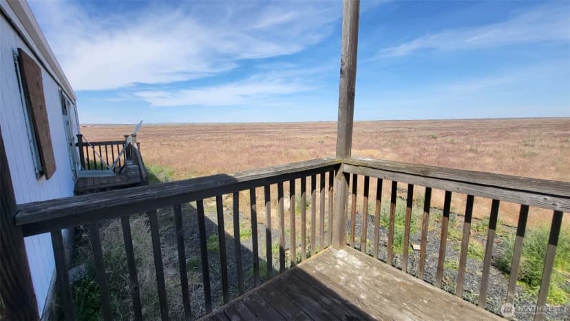 Property photo for 2750 Ne Rd 16, Soap Lake photo 14