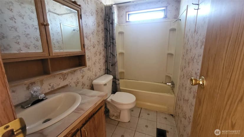 Property photo for 2750 Ne Rd 16, Soap Lake photo 11
