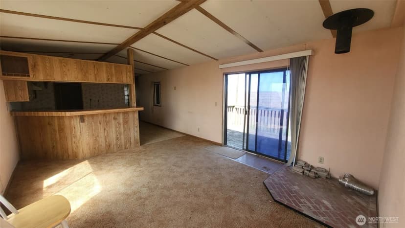 Property photo for 2750 Ne Rd 16, Soap Lake photo 2