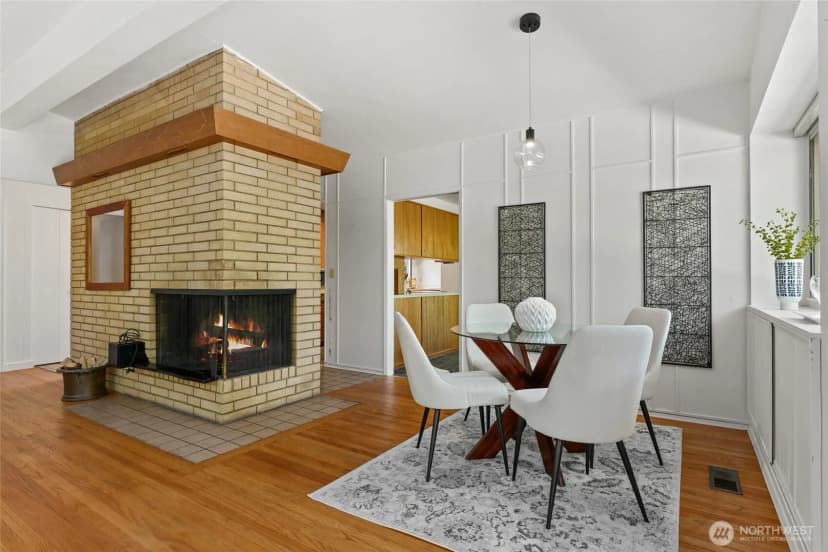 Property photo for 8210 Se 36th Street, Mercer Island photo 11