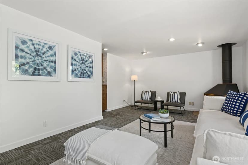 Property photo for 8210 Se 36th Street, Mercer Island photo 16