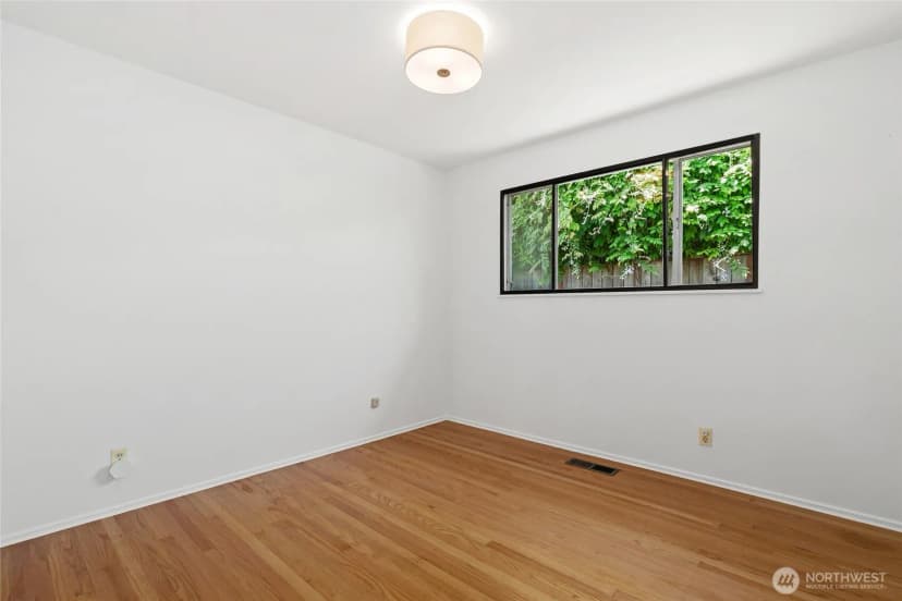 Property photo for 8210 Se 36th Street, Mercer Island photo 27