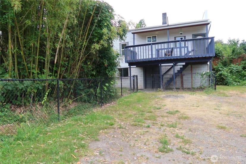 Property photo for 1405 Flower Avenue, Port Orchard photo 11