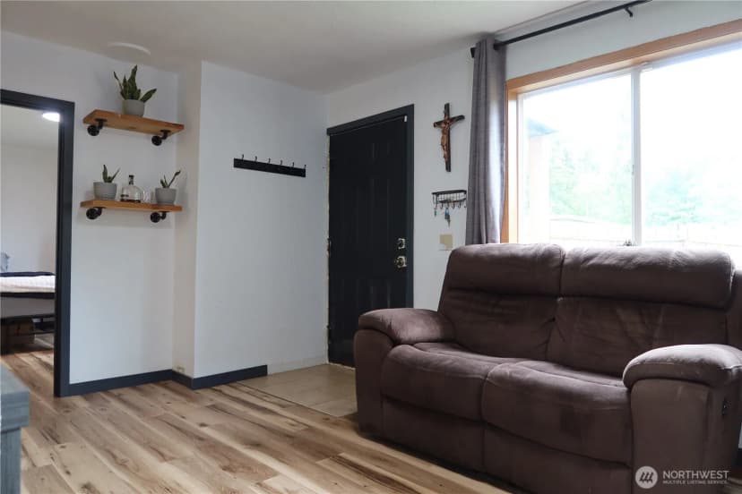 Property photo for 1405 Flower Avenue, Port Orchard photo 19