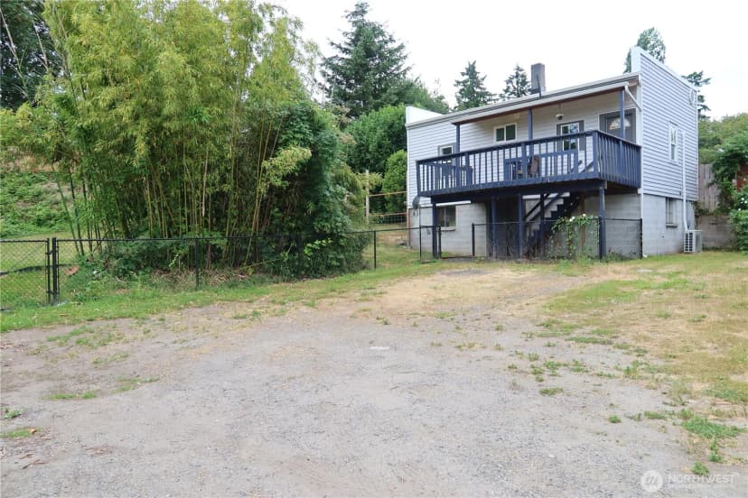 Property photo for 1405 Flower Avenue, Port Orchard photo 12