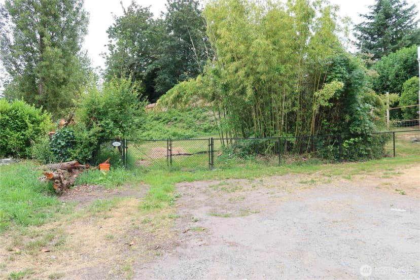 Property photo for 1405 Flower Avenue, Port Orchard photo 13