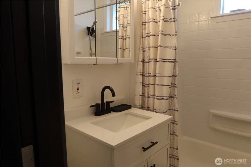 Property photo for 1405 Flower Avenue, Port Orchard photo 24
