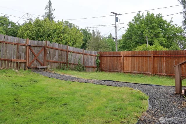 Property photo for 1405 Flower Avenue, Port Orchard photo 4
