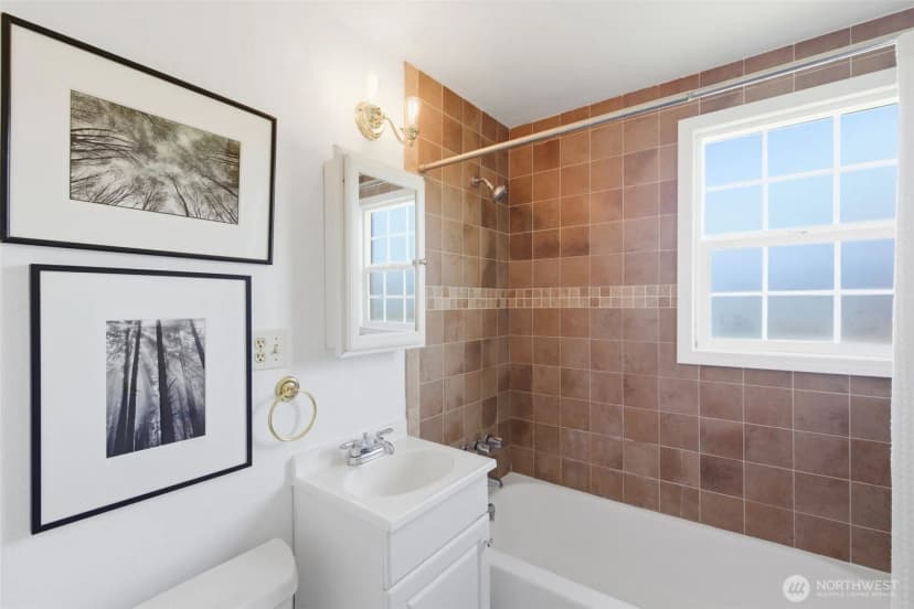 Property photo for 7306 S 115th Street, Seattle photo 23