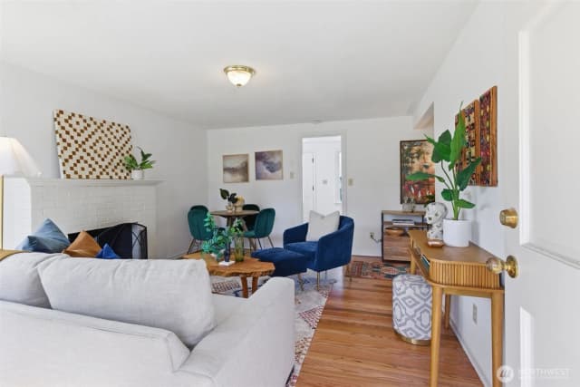 Property photo for 7306 S 115th Street, Seattle photo 3