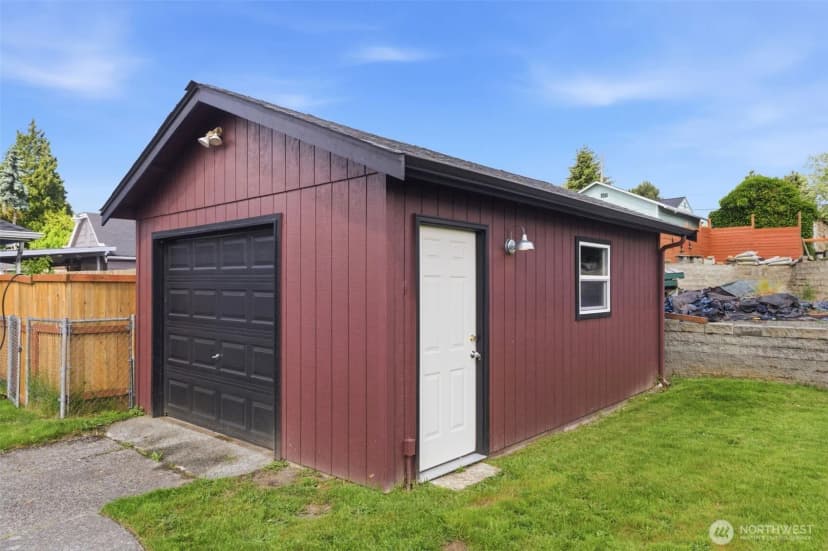 Property photo for 7306 S 115th Street, Seattle photo 31