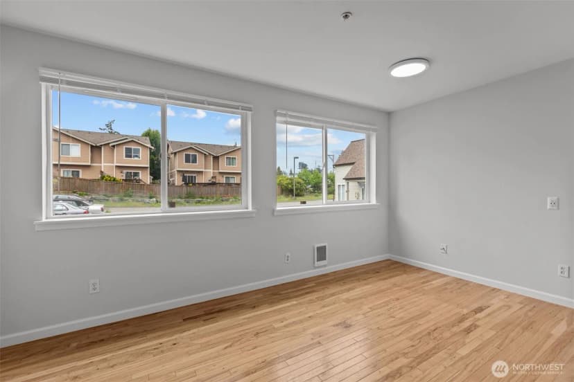 Property photo for 3322 148th Street Sw #b-2, Lynnwood photo 6