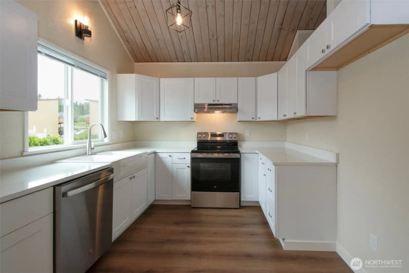 Property photo for 1212 E Craig Avenue #7, Port Angeles photo 8