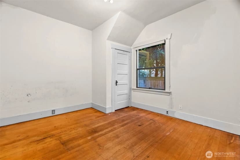 Property photo for 515 N 41st Street, Seattle photo 23