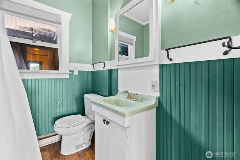 Property photo for 515 N 41st Street, Seattle photo 22