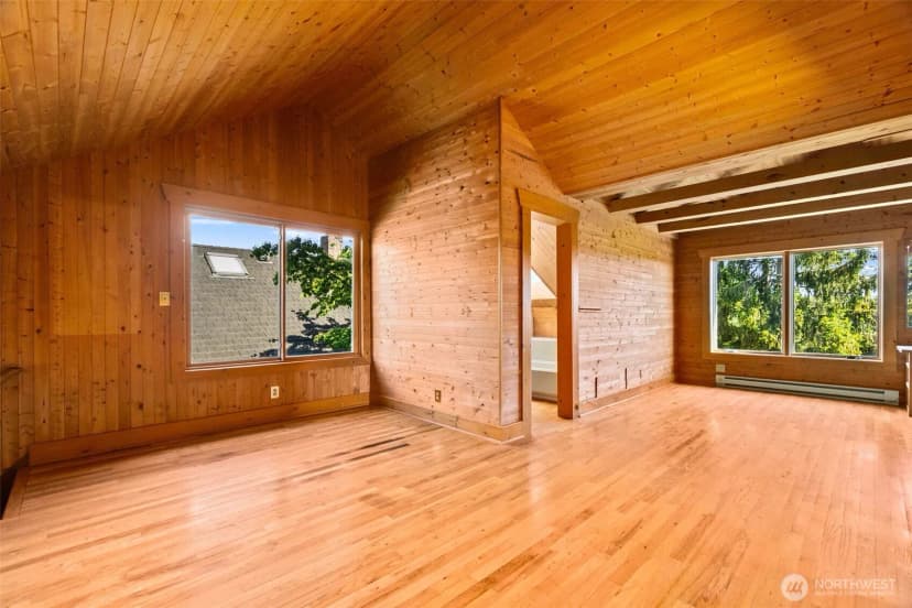 Property photo for 515 N 41st Street, Seattle photo 3