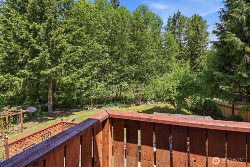 Property photo for 116 Mountain View Drive N, Ashford photo 16