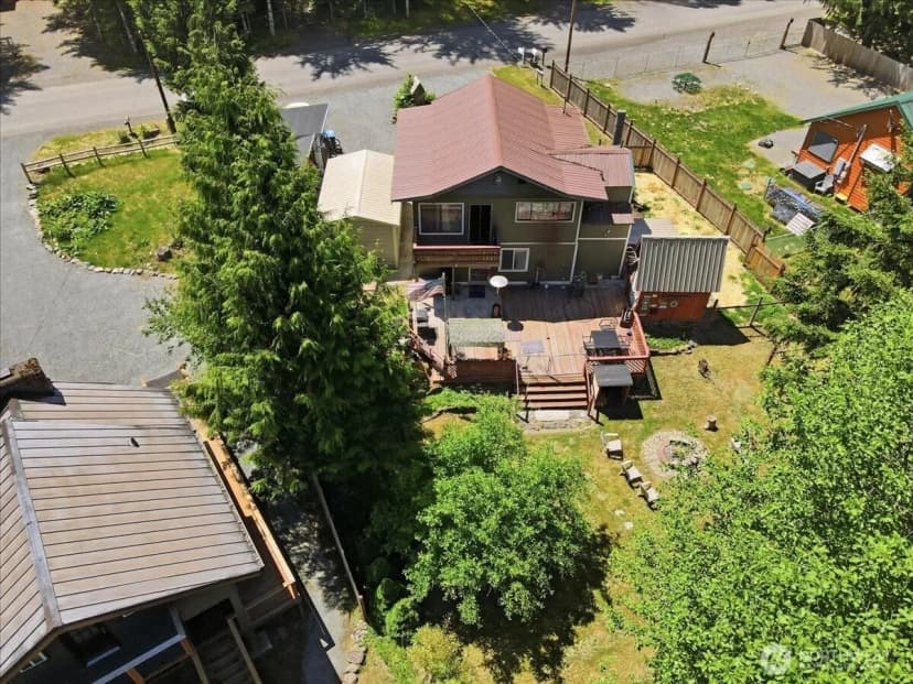 Property photo for 116 Mountain View Drive N, Ashford photo 14