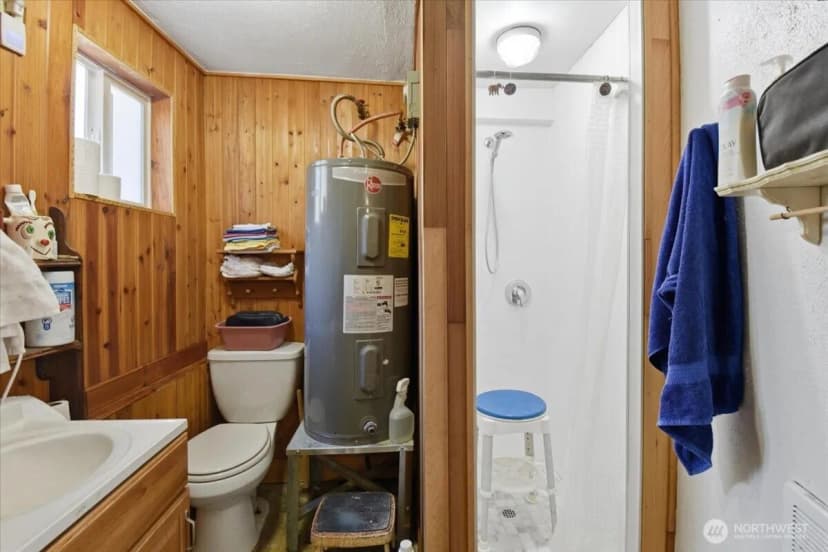 Property photo for 116 Mountain View Drive N, Ashford photo 21
