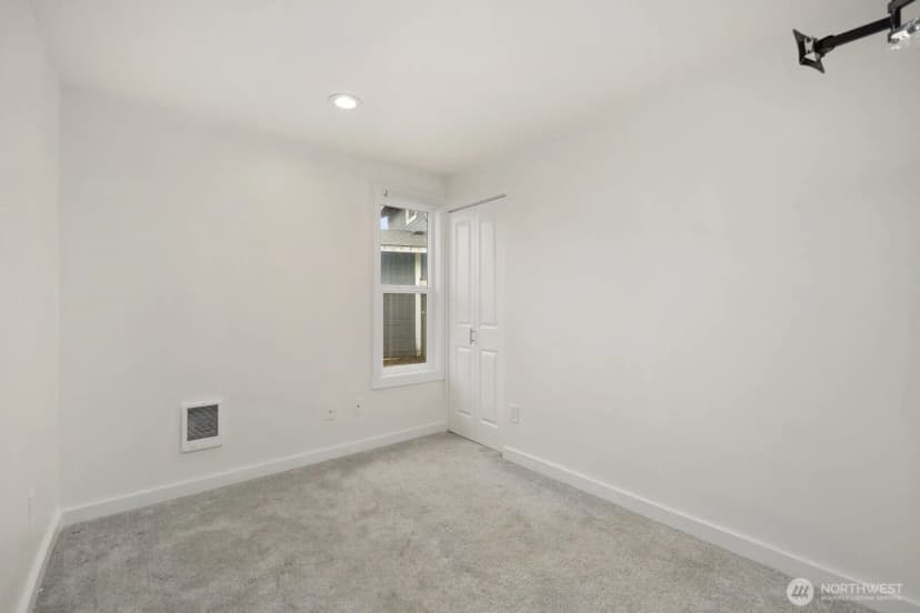 Property photo for 11829 Se 318th Place, Auburn photo 24