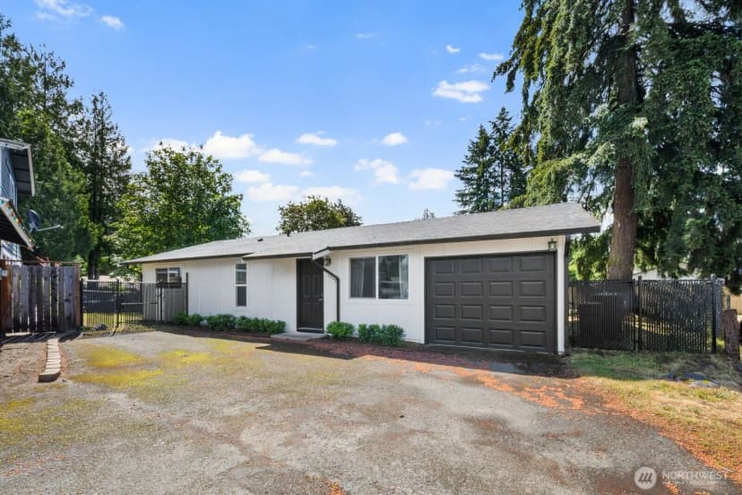 Property photo for 11829 Se 318th Place, Auburn photo 2