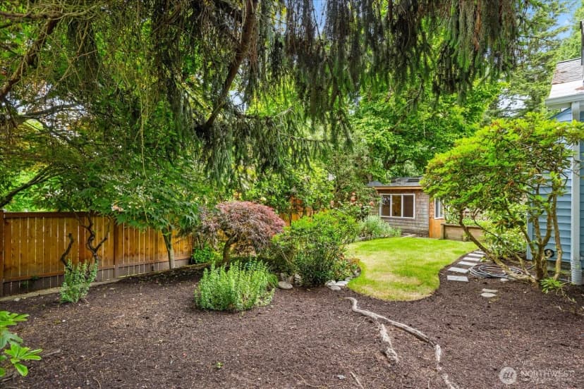 Property photo for 19120 3rd Avenue Ne, Shoreline photo 32
