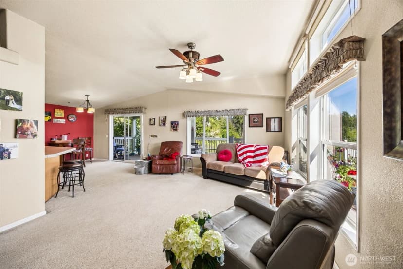 Property photo for 1716 304th Street E, Roy photo 17
