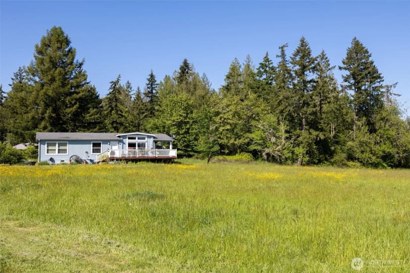 Property photo for 1716 304th Street E, Roy photo 12