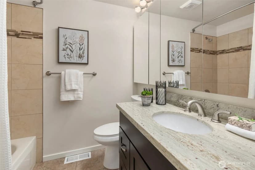 Property photo for 19122 181st Avenue Ne, Woodinville photo 16