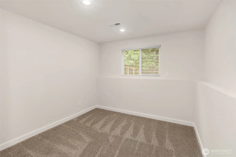 Property photo for 19122 181st Avenue Ne, Woodinville photo 24