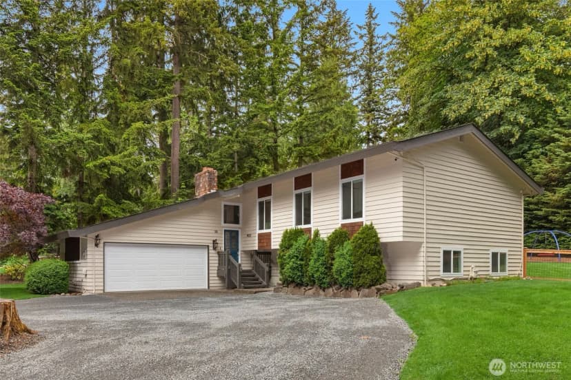 Property photo for 19122 181st Avenue Ne, Woodinville photo 32