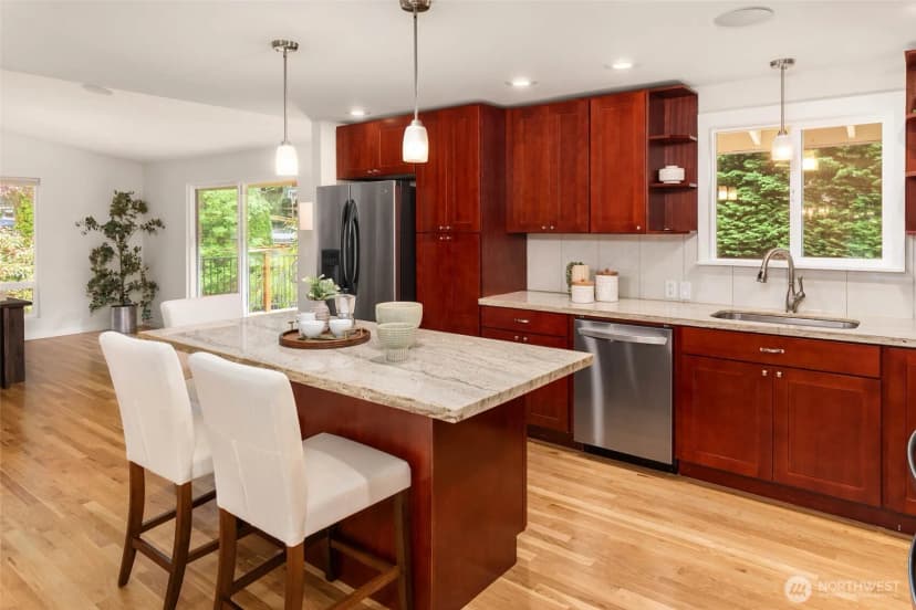 Property photo for 19122 181st Avenue Ne, Woodinville photo 11