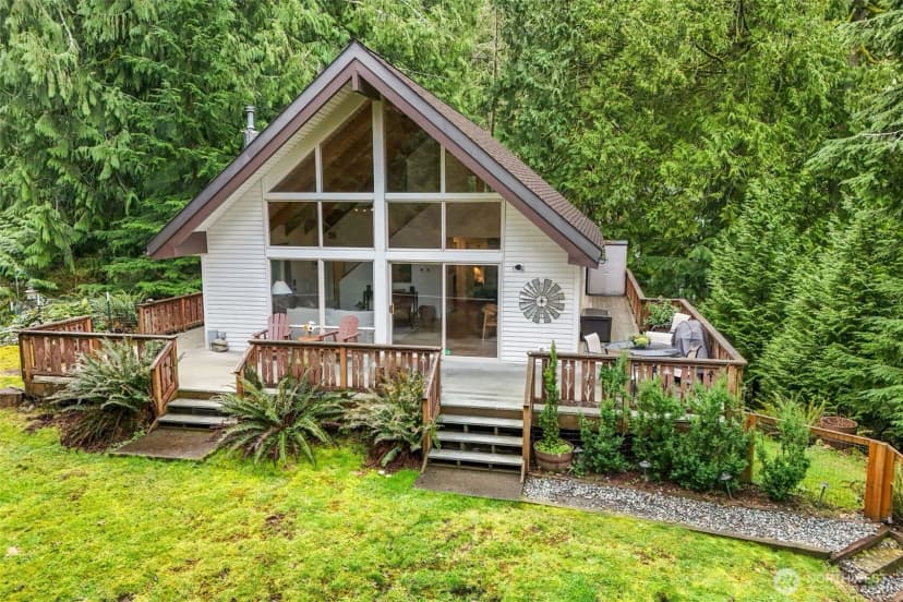 Property photo for 171 Harbor View Dr., Bellingham