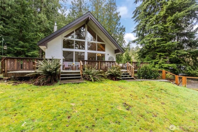Property photo for 171 Harbor View Dr., Bellingham photo 2