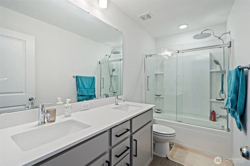 Property photo for 4490 Currant Lane Sw, Port Orchard photo 16