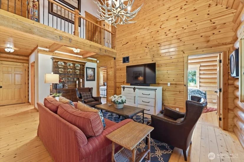 Property photo for 2250 First Creek Road, Chelan photo 9