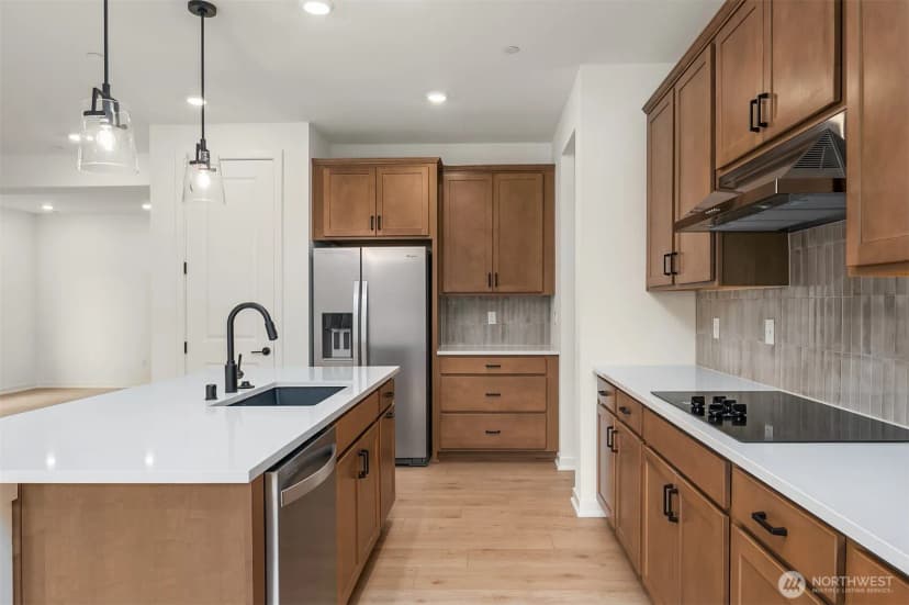 Property photo for 23314 Arbors Terrace Road Ne #00401, Kingston photo 10