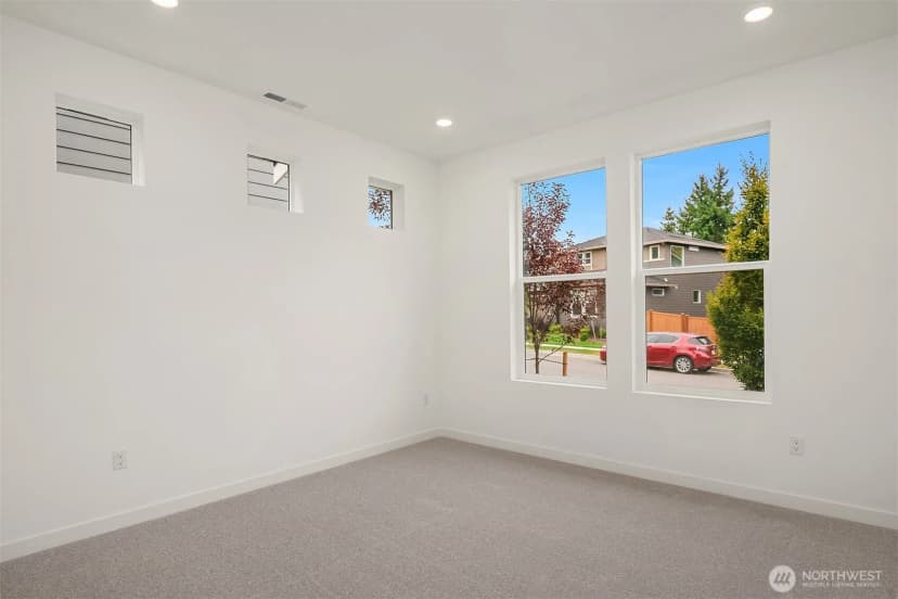 Property photo for 23314 Arbors Terrace Road Ne #00401, Kingston photo 12