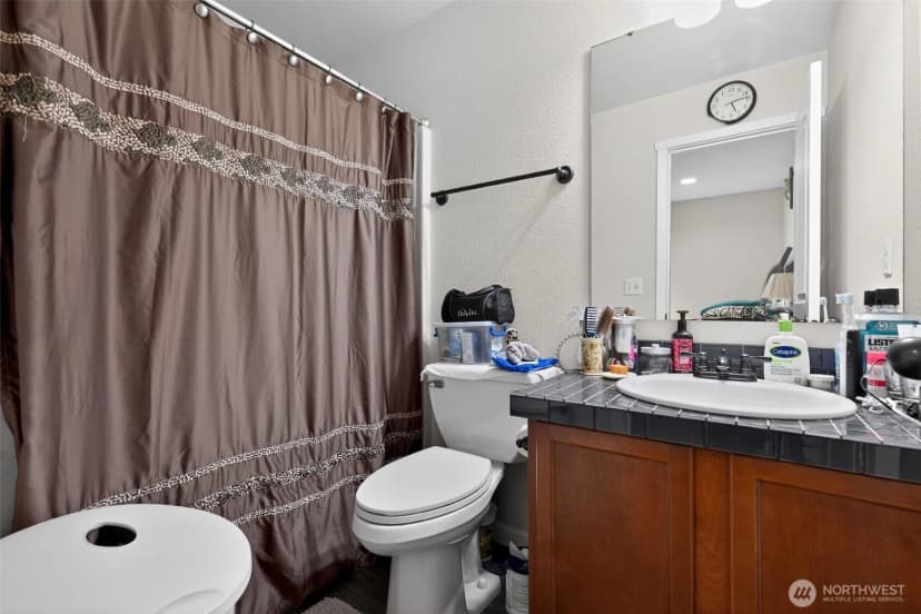 Property photo for 5007 Ne 6th Street, Renton photo 20