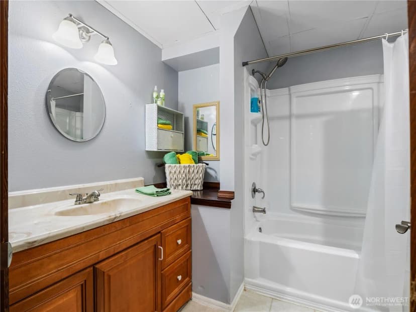 Property photo for 4029 Crystal Ridge Drive Se, Puyallup photo 33