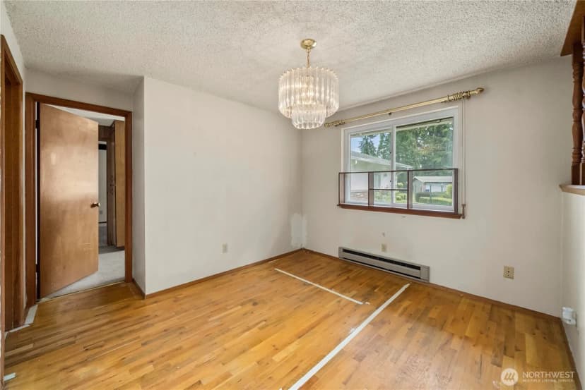Property photo for 108 Haman Lane W, Lakewood photo 10
