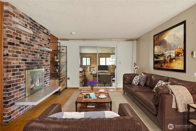 Property photo for 108 Haman Lane W, Lakewood photo 5