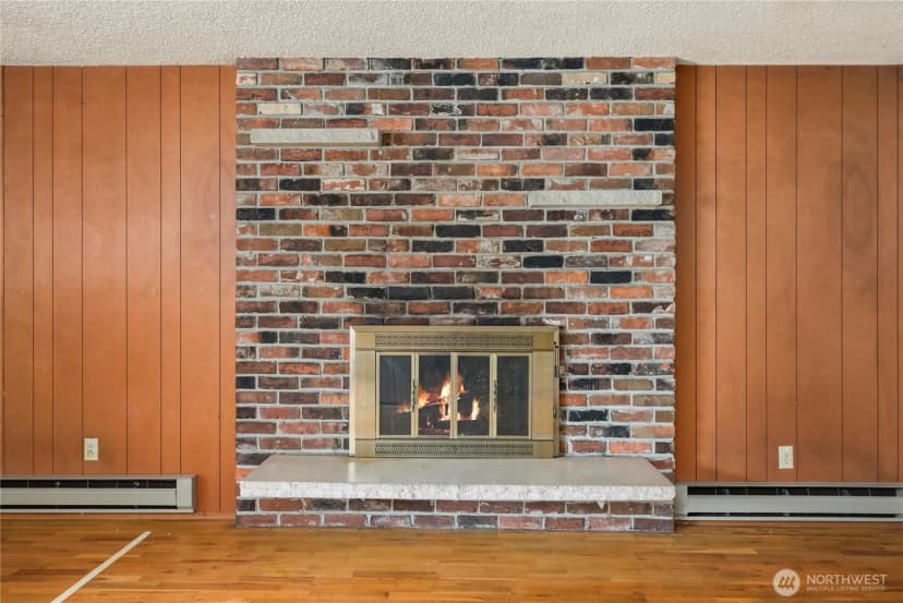 Property photo for 108 Haman Lane W, Lakewood photo 6