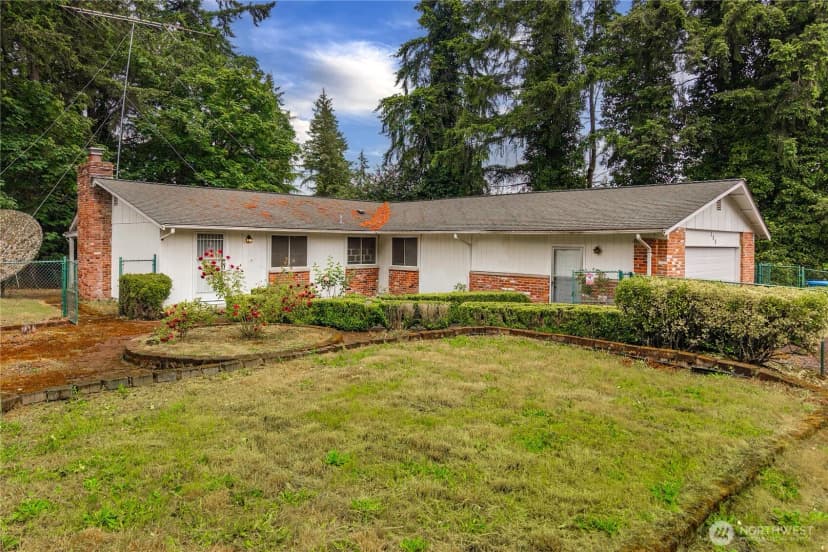 Property photo for 108 Haman Lane W, Lakewood